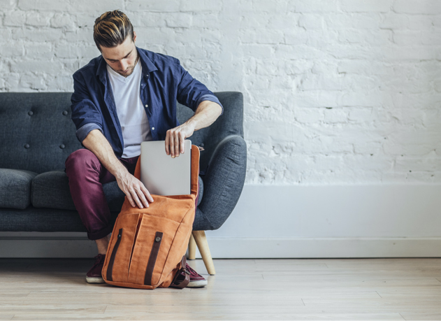 שמרו על ציוד יקר ערך איתכם ואל תעבירו אותו עם המובילים